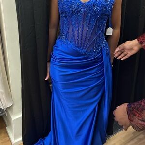 Elegant Sapphire Blue Beaded Prom / Homecoming Dress